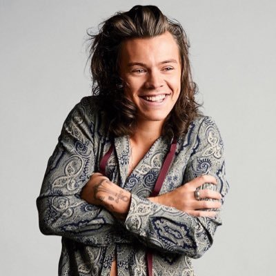 don't follow me, follow @leedssharry, she just gave you this ff! — ask for a follow back !!!