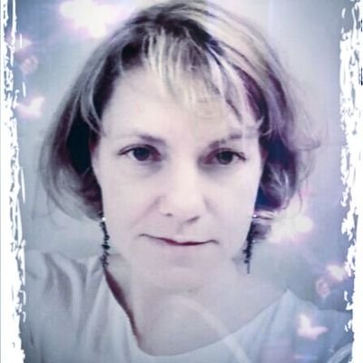 Levola19's profile picture. 