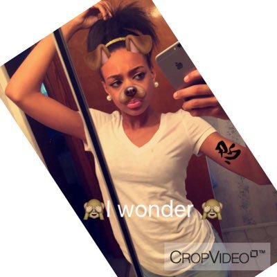 ima_xoxo_liyah's profile picture. down for my self want to do what I have to become a singer