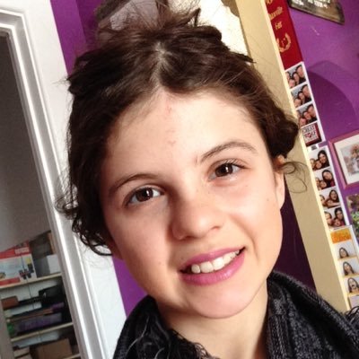 arial_clothing's profile picture. horseback rider, single, a social person, I ❤️ emojis, follow me, YouTuber my YouTube channel name is Alana Larocque, subscribe to me!!! please!!