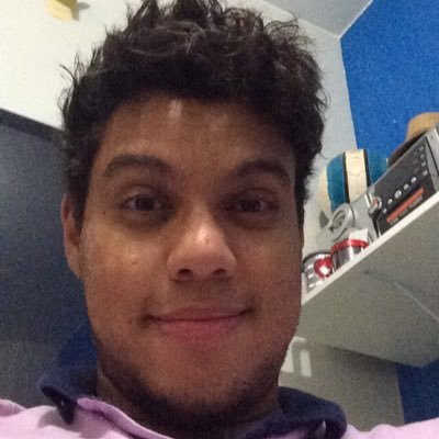 pedrohdf_'s profile picture. Administrador (CRA-DF), Investidor, leitor compulsivo e tentando ser menos workaholic.