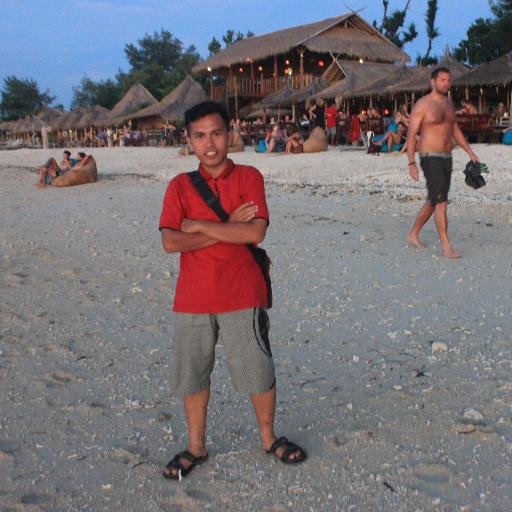 Nies_Fa's profile picture. science & Technology Faculty. Islamic State University Of Malang. My Life My Adventure.
 @_Atinaniesa