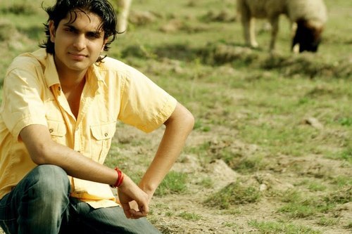 Vishal011's profile picture. 