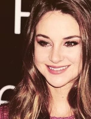 my angel ♡
my idole♥
my sunshine♡
my heart♥
My hollywood stars
