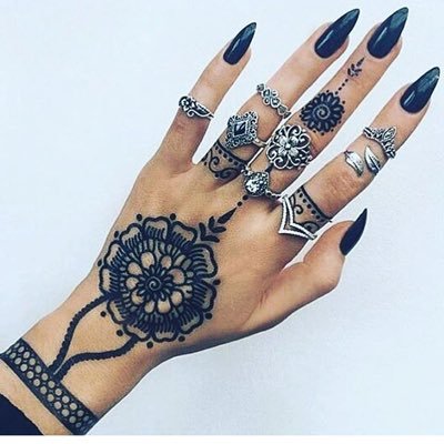 Va_NesSa_56's profile picture. 