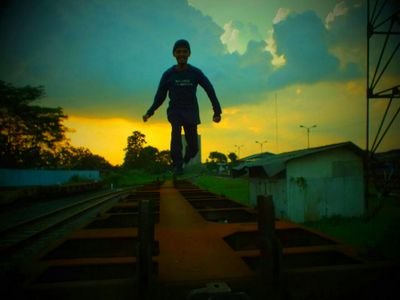 Hiduplah bersama mimpi,Bukan di dalam mimpi | Jama'ah METALLIAH.