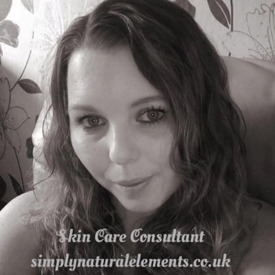 Mum of 3 young children and own my own business as a Skin Care Consultant for Natural Elements. We offer 100% natural, spa inspired, hair and body products.