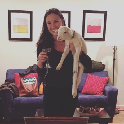 DC based dietitian - Maryland Hog farmer - Scholar of food and believer of colorful eating