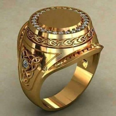 LT2srMQlZUJAQUT's profile picture. People & TV press