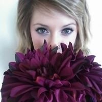 itsCaraAsh's profile picture. Everything is an Adventure ✌️🖤