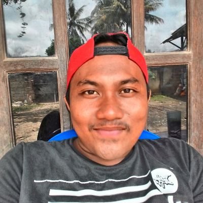lahir
cirebon, 2 januari 1995