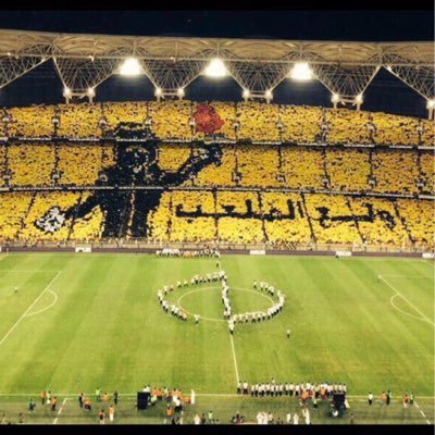 عاشق ، مغرم ، متيم ، عميد الانديه واكبرها @ittihad