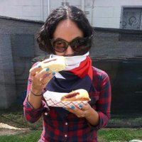 andrea flores(@snuffketeer) 's Twitter Profile Photo