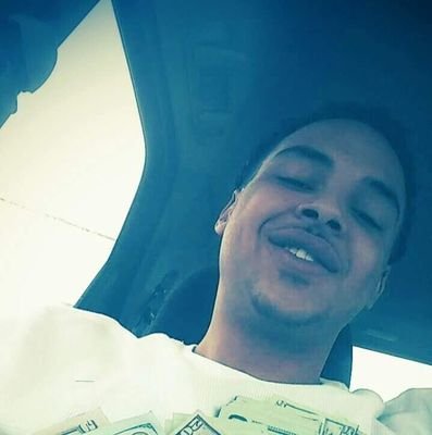 Can't trust every face you see you got to watch'em #freeBooboo #grindharder!!  #FREEZAETILLHEHEREBITCH#FreeSAVY #whogonedoitifidont