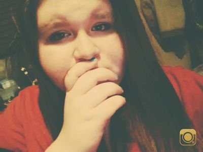 I love to sing and I'm soooooo in love with IM5 (@cole @dana @gabe)