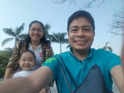 IT Specialist at IBM Philippines. Happily married with 2 lovely kids.