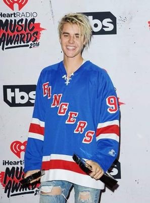 b842f7419689474's profile picture. Belieber Forever  con mucho Swag ✌