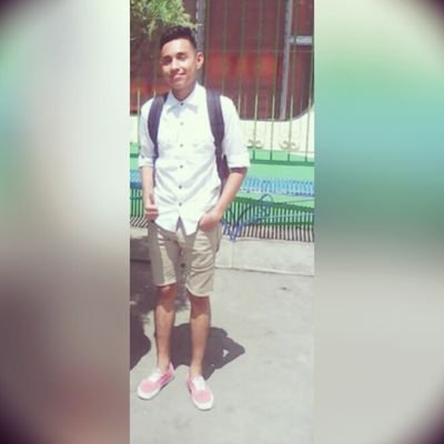 Musico profecional
BateroOficial De NewBand 
Seguime y te sigo Twitter Oficial
#Oficial Pagina