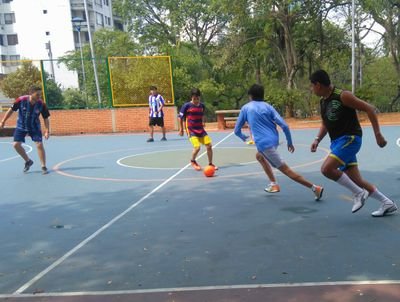 Leomar10Leon's profile picture. ...