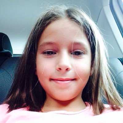 Mina01661043's profile picture. 