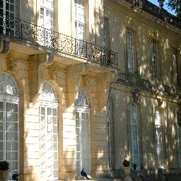 Le Petit Trianon de Provence. Château XVIIIème, Monument Historique, Jardin Remarquable. Visites, évènements, mariages, groupes, gîtes, Alpes-de-Haute-Provence