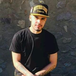 GmaiOrti's profile picture. IG - slim_ov2
SC : Ethan_2369