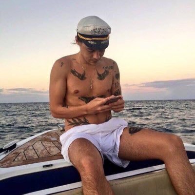 loyalhazzas's profile picture. I'm her daddy