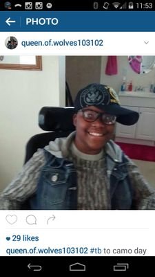 God 1st
Family
Lilly is bestfriend
Carrol-ann is chill
JB is bae
SMS
Melissa is bestie
WCA