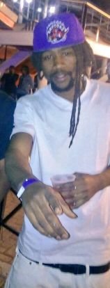 #ADAMSGANG #JETZ
I smoke weed
Im prolly high right now!