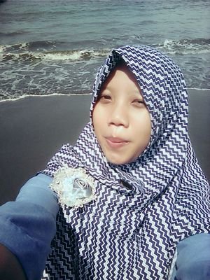 Diahkarisma2's profile picture. Music is my live..
#Yyyeeahhh (′▽`)
بِسْــــــــــــــمِ اللهِ الرَّحْمَنِ الرَّحِيْـــــمِ