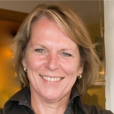 socialhelpnl's profile picture. 