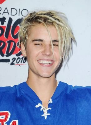 /Belieber\
17/08/2015 - Justin followed me.☆
@justinbieber Always remember that: I love you more than anything and I'll always be here for you.♡♡