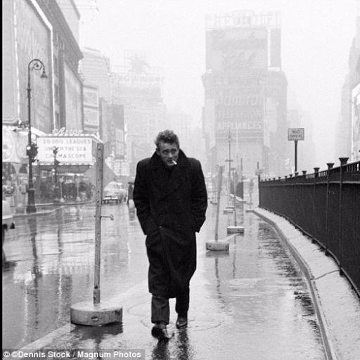 mzapar's profile picture. No soy barato. Gratis, quizá. Barato, nunca. Groucho.