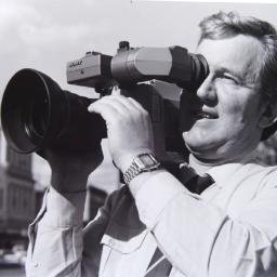 onemoretale1942's profile picture. Storyteller https://t.co/8GhqjeSIHL