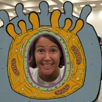 Amanda Clapp (@ms_clapp) 's Twitter Profile Photo