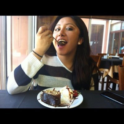Immigrant. Foodie. In the business of empowering people to make a difference. Alum @OFA @HFA @DCCC @latinovictoryus. Currently @reproforall Views = my own