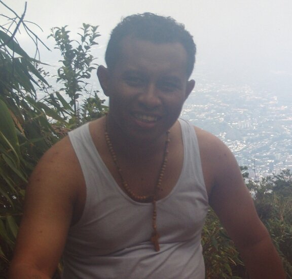 alexyomi78's profile picture. De todos los dolores, el mayor dolor es amar, pero amar en vano.