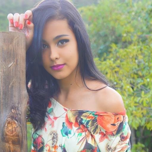 MillienaPires's profile picture. 