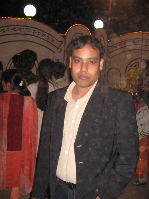 vibhorsharmagwl's profile picture. journalist