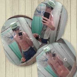 LaviDevuan's profile picture. 