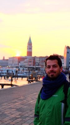 tdlnnay's profile picture. 