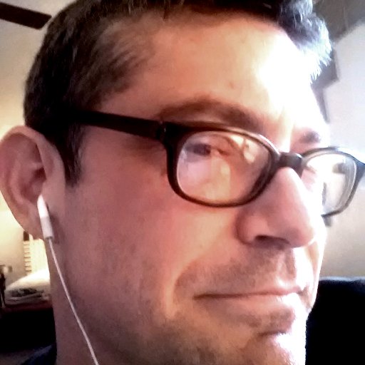 Developer Evangelist @ Nextiva
ES6+, react, webpack, node
zach.kadish@nextiva.com