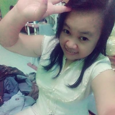 yenni25111985's profile picture. 