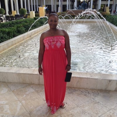 Bean71's profile picture. Life isn't about waiting for the storm to pass, it's learning to dance in the rain!