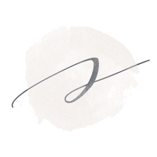 _Semblance's profile picture. Shop owner living in Amarillo, TX. Sharing glimpses of my store, my life, and everything in between.