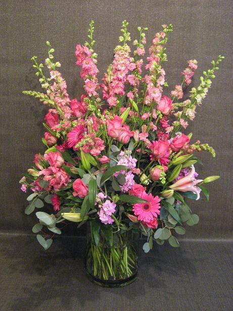 WidneyHouse's profile picture. Widney House has been a staple in San Diego’s floral design community for over 25 years. WH is now featuring cookies from Mook and Pop's culinary Delights.