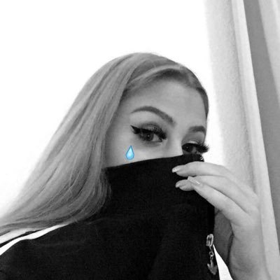 probabIyLit's profile picture. ㅤㅤ