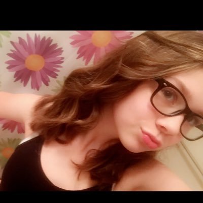 AtgQueen's profile picture. Being single doesn't mean your weak it means you're strong enough to wait for the one you deserve ~Niall Horan~ hacked bbygirl