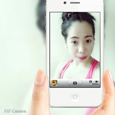 kimRive70777383's profile picture. 