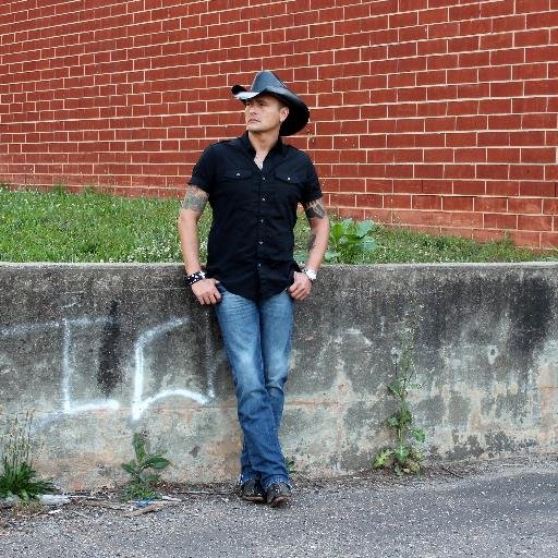 Award winning traditional Country indie recording artist: Fair Play Male Country Vocalist, QCA Male Country Artist. Debuted summer 2014, 3 time CMA fest artist.